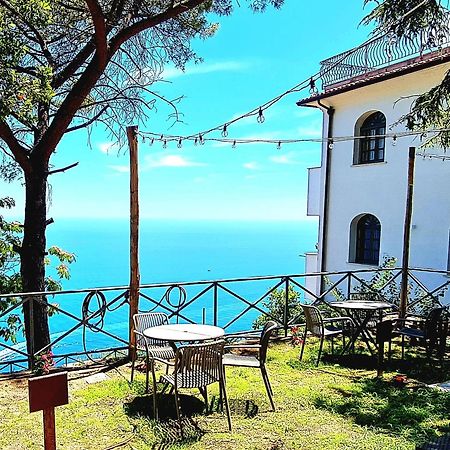 Villa Blu Costiera อามาลฟี ภายนอก รูปภาพ